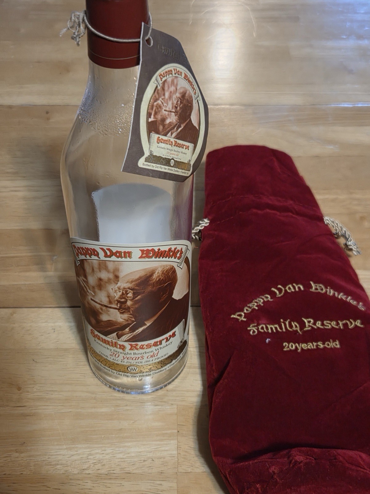 Pappy Van Winkle 20 Year Empty Unrinsed Bottle & Velvet Bag with tag