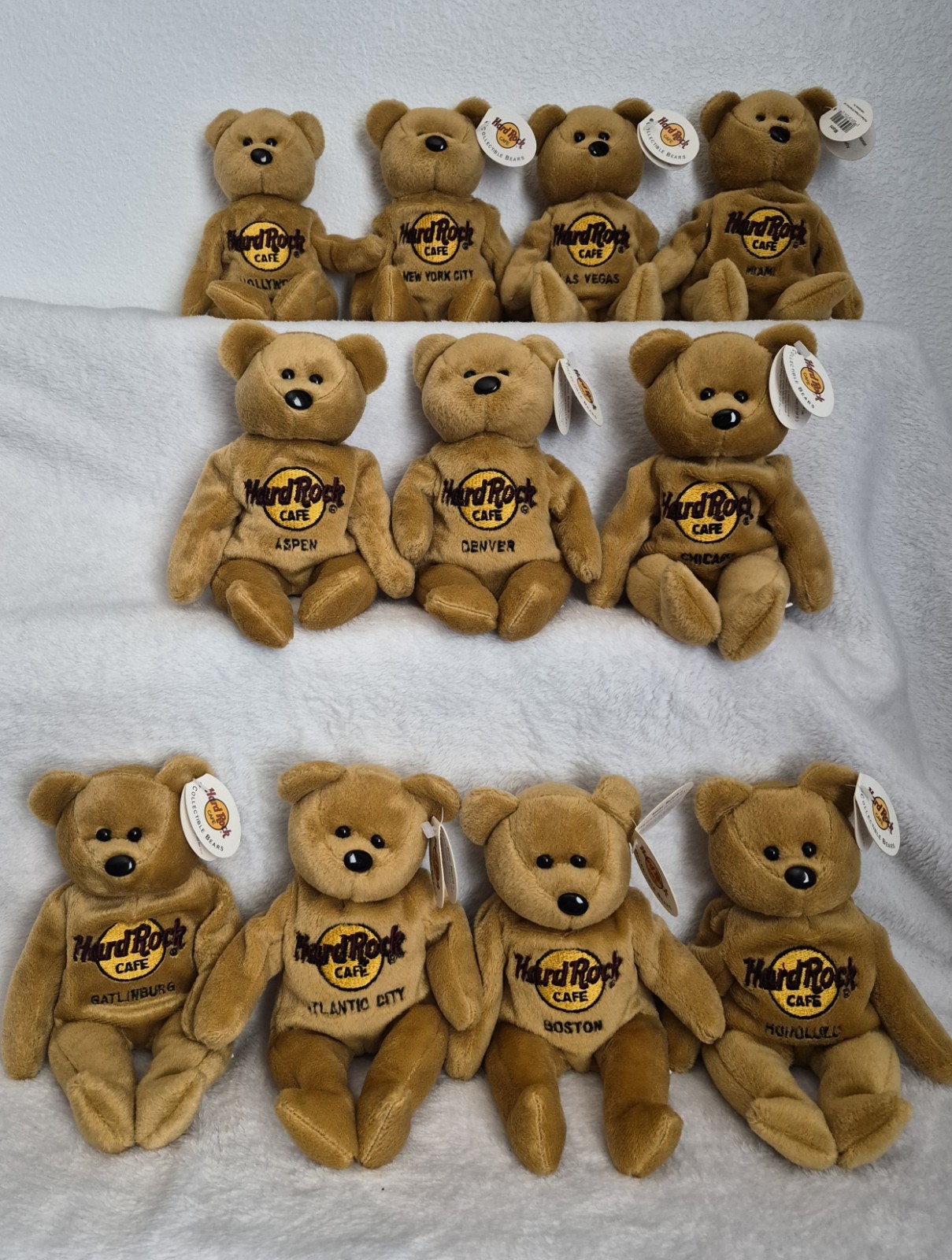 Vintage Isaac Beara Collectible Hard Rock Cafe Beanie Bears Lot Of 11
