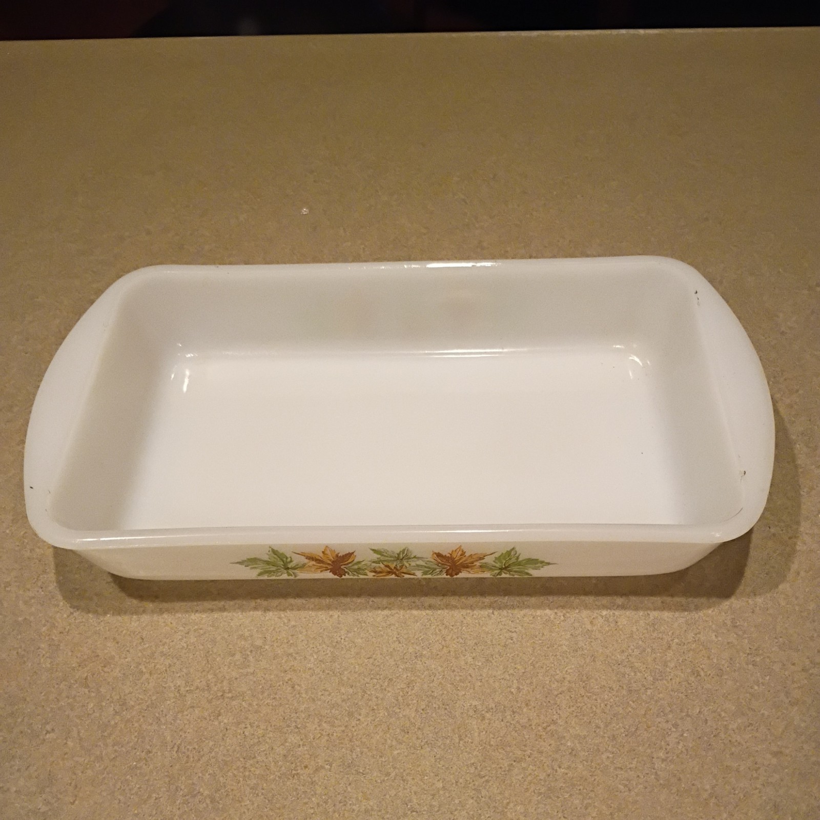 Vintage Glasbake Maple Leaf  Design 10\
