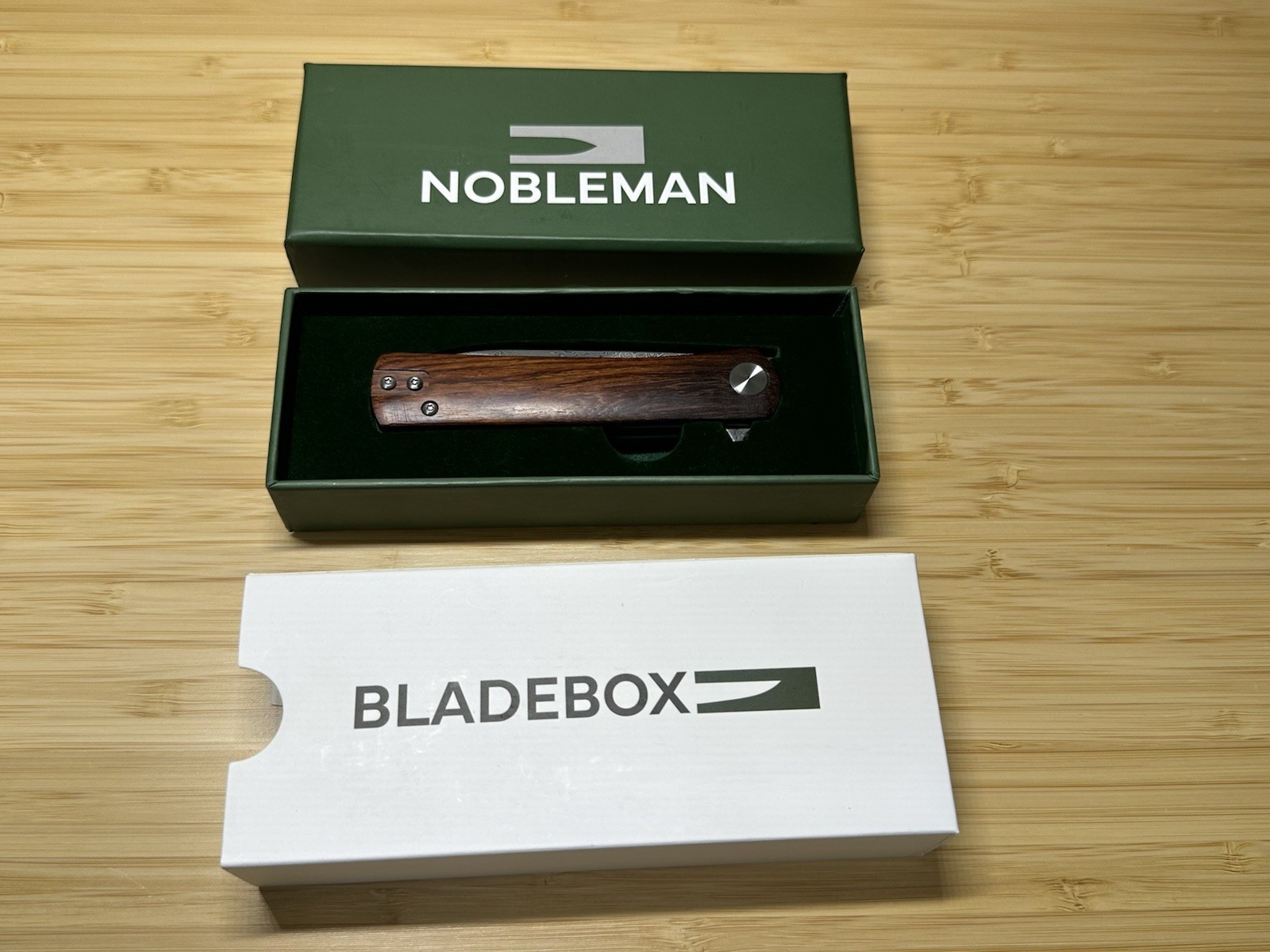 Bladebox Nobleman Folding Pocket Knife Damascus Steel Wood Handle EDC Carry Bladebox Nobleman Folding Pocket Knife Damascus Steel Wood Handle EDC Carry