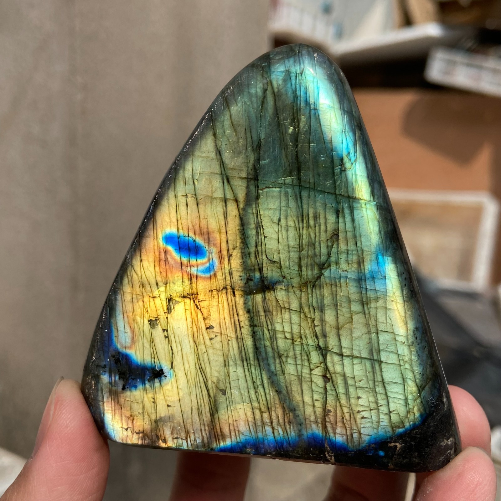 250G  Natural Labradorite Gorgeous Feldspar Crystal freeform Specimen Healing
