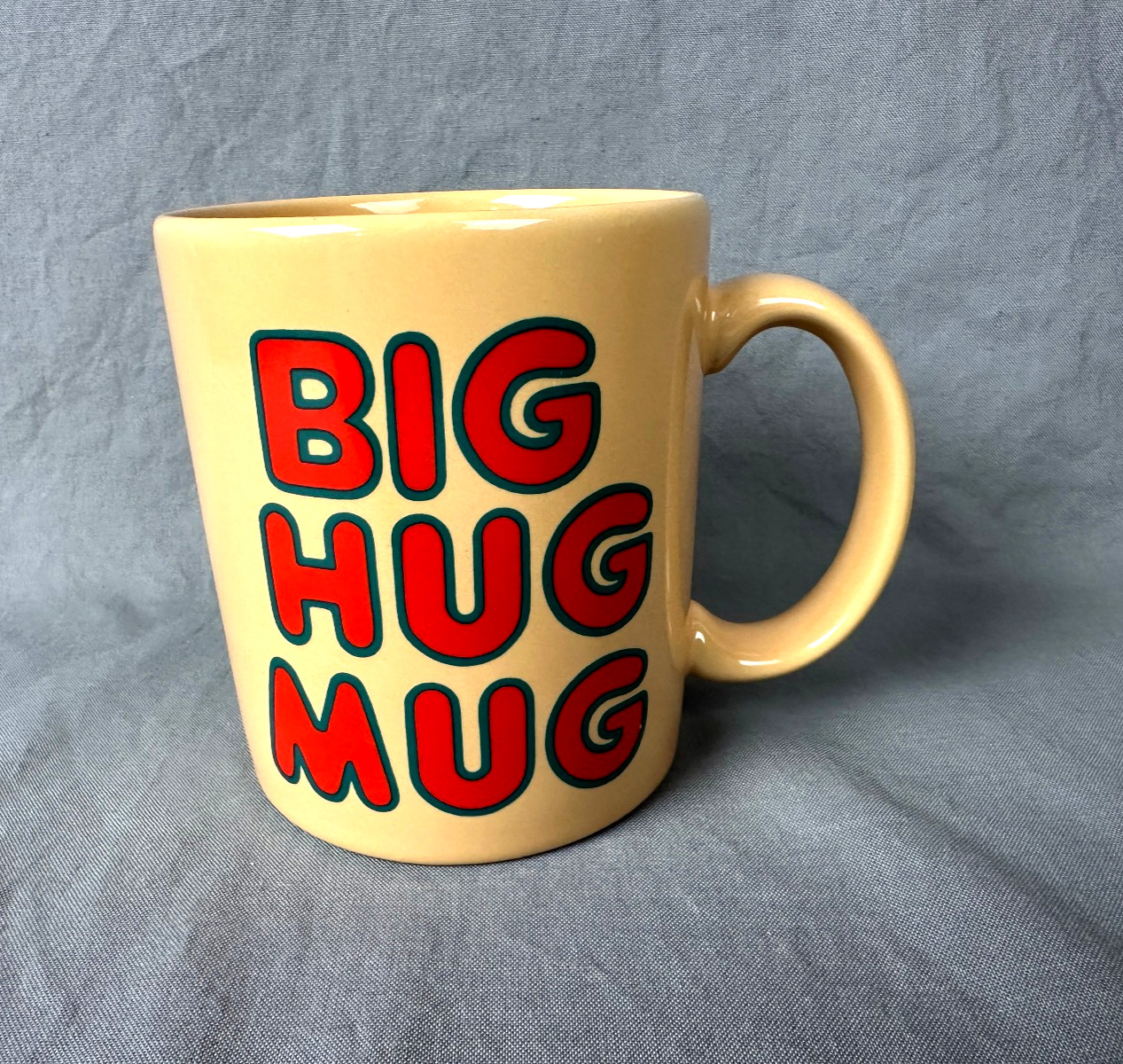 Vintage FTD Big Hug Mug Red Writing on Orange 3 7/8\ Vintage FTD Big Hug Mug Red Writing on Orange 3 7/8\