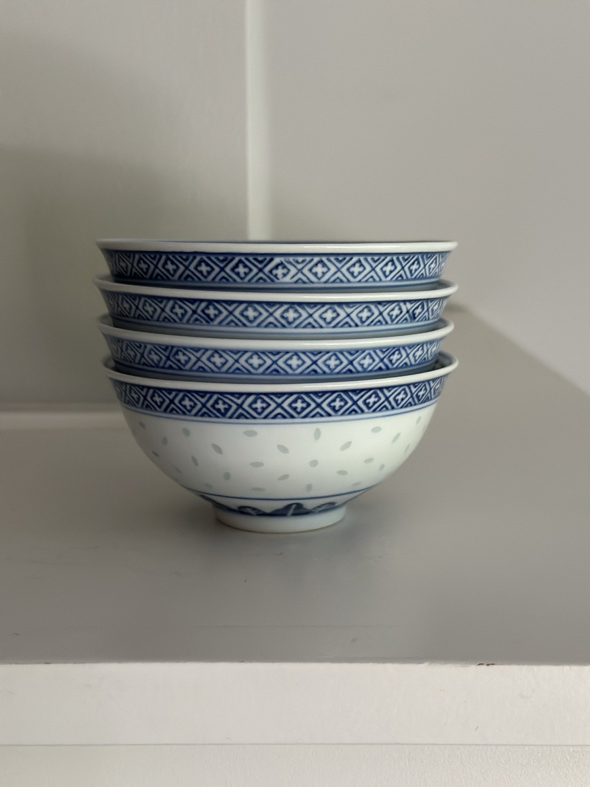 VTG Set of 4 JINGDEZHEN Blue & White Rice Bowls Eye Design - China