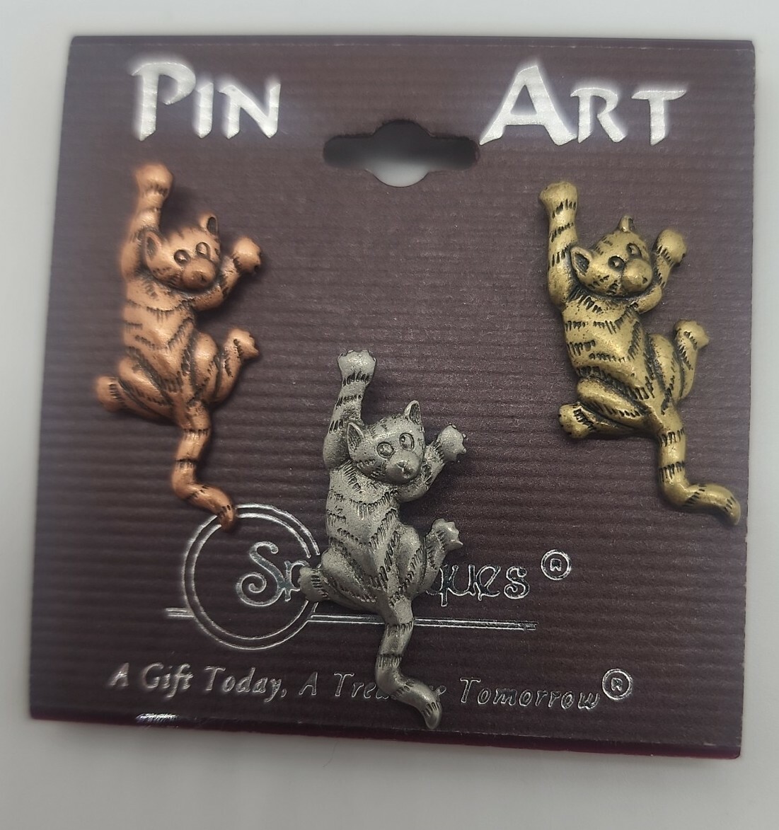 Vintage new Pin Art Spoontiques JJ tri-tone climbing cats 3 scatter pins