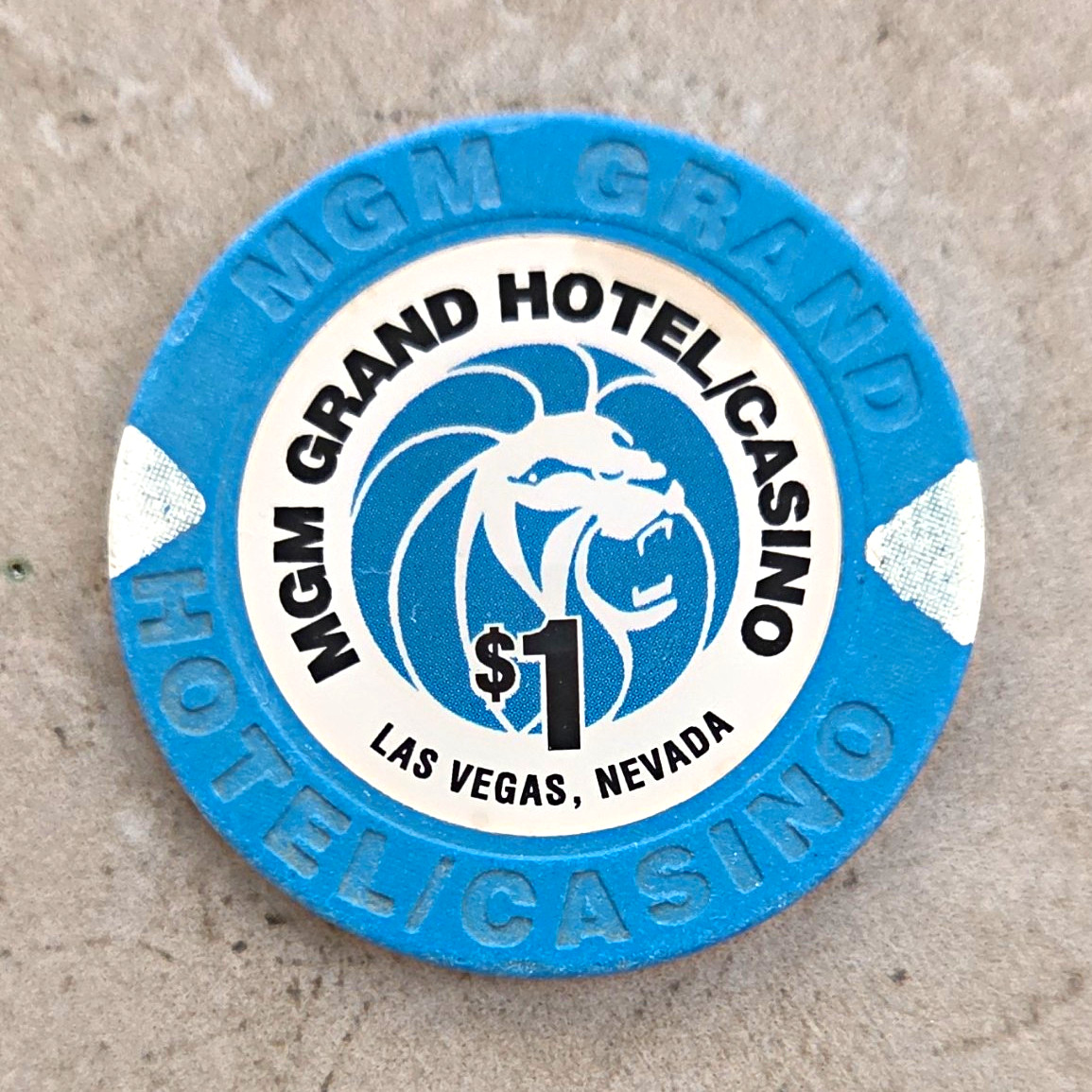 MGM Grand Casino Las Vegas, Nevada $1 Casino Chip Blue Collectible Gaming Token