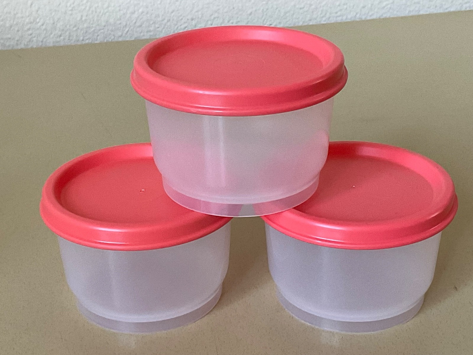 3 Tupperware 4914B Snack Cups Melon Lids 4 Oz. Sheer Storage New Open Package