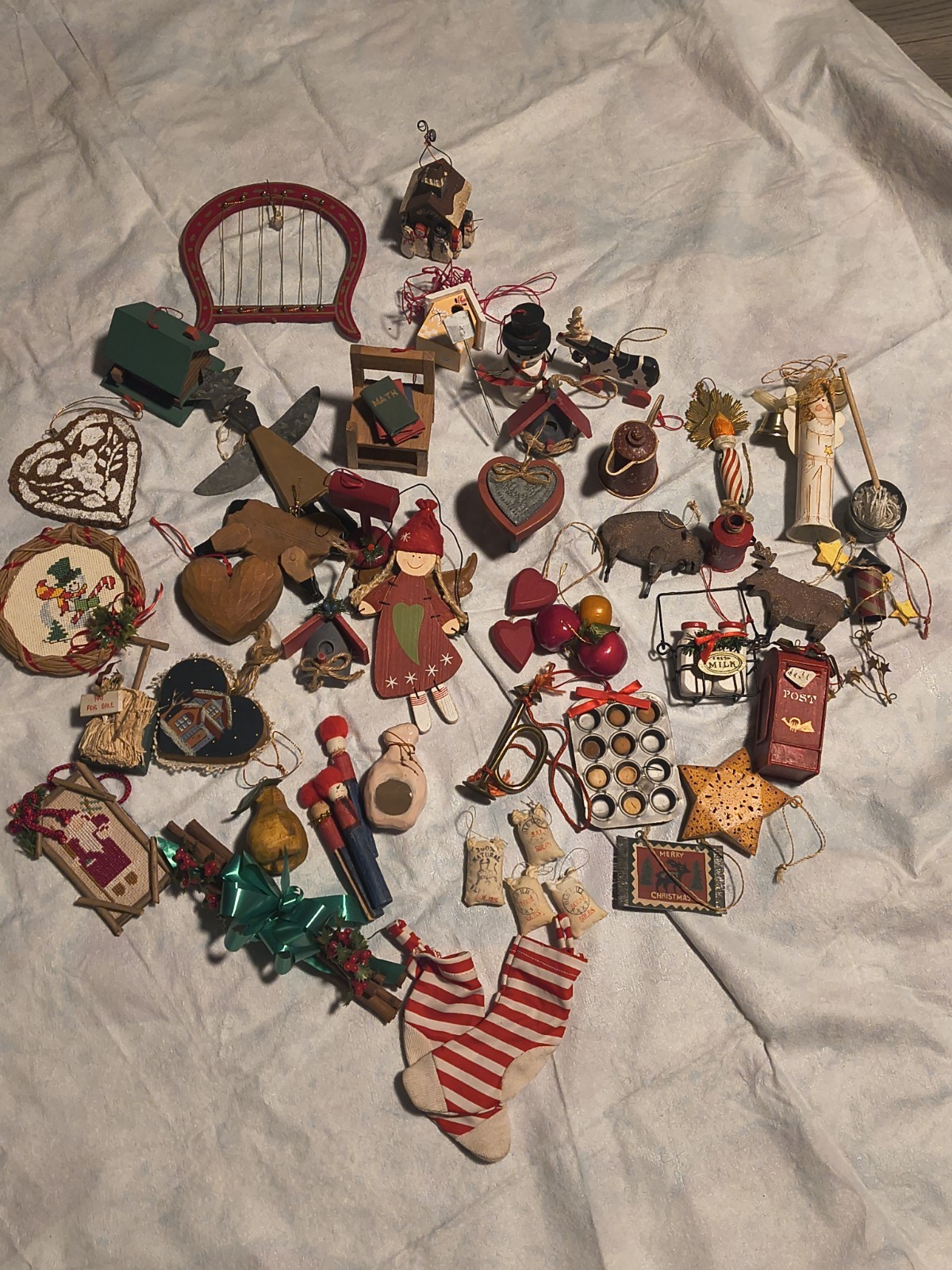 Vintage/Rustic Christmas 0rnament Lot of 52.