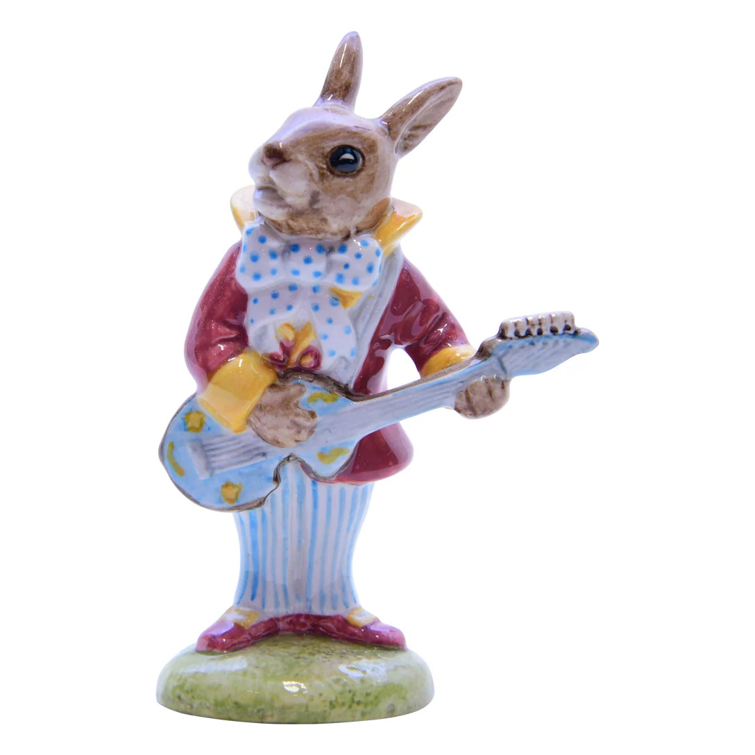 Mr.Bunnybeat Strumming-Royal Doulton