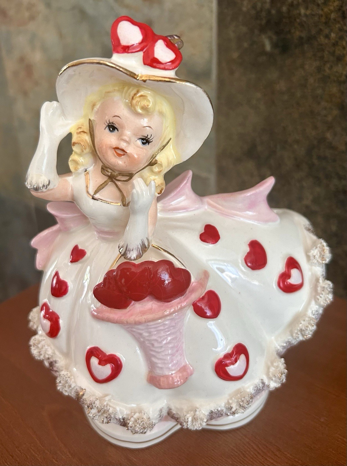 Rubens Original Valentine Girl Planter 142 Hearts Gold Spaghetti Trim Vintage