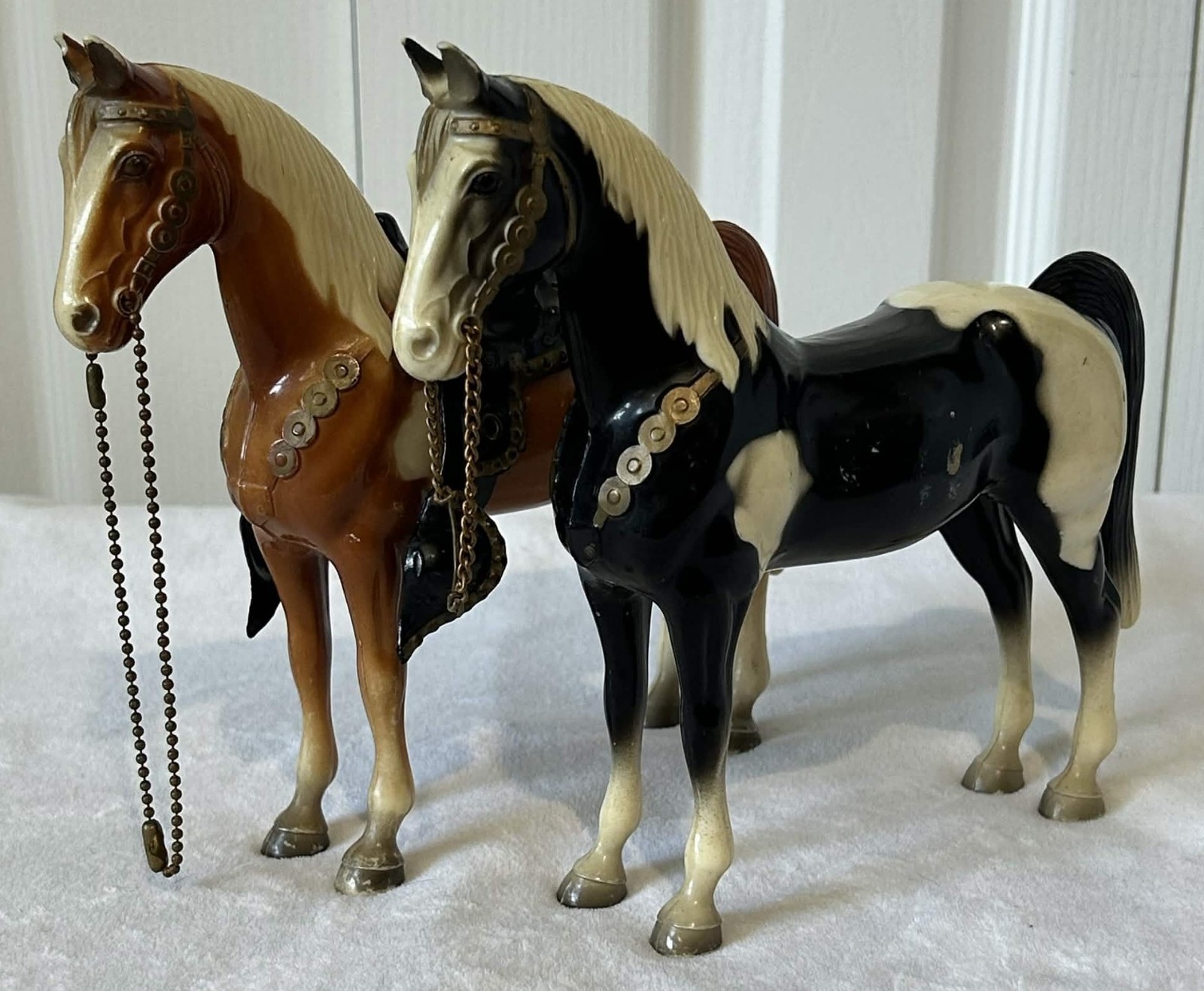 Vintage Breyer 1950s 1960s Paint Pinto & Western Pinto Horses, Used Vintage Breyer 1950s 1960s Paint Pinto & Western Pinto Horses, Used