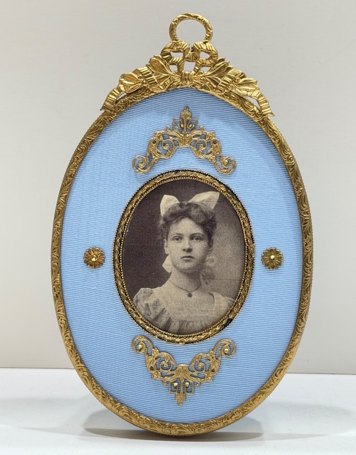 ANTIQUE C1900 PICTURE FRAME (3 3/4 \