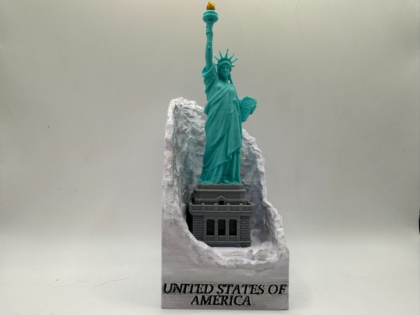 3D Printed World Landmarks Collection – Choose Country – Statue & Display Decor