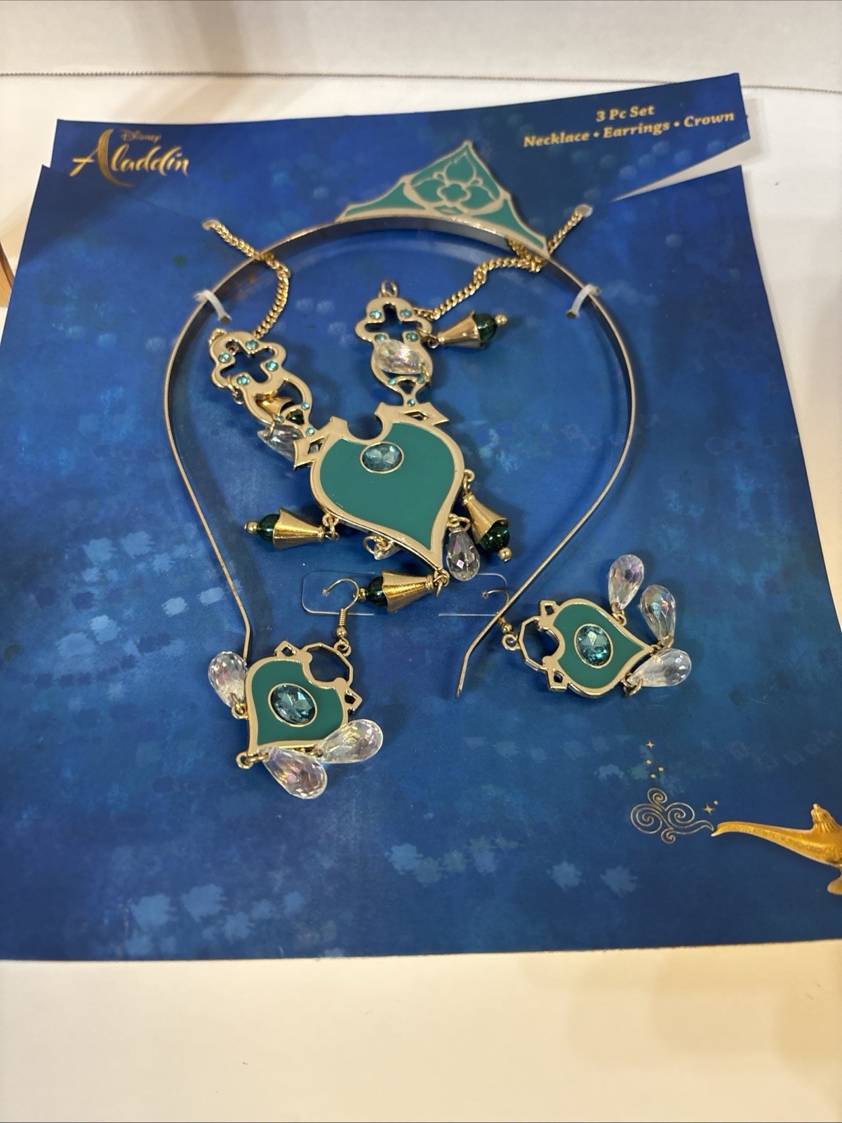 Aladdin Jasmin\'s 3 Piece Jewelry Set Necklace Earrings Crown New C5 Aladdin Jasmin\'s 3 Piece Jewelry Set Necklace Earrings Crown New C5