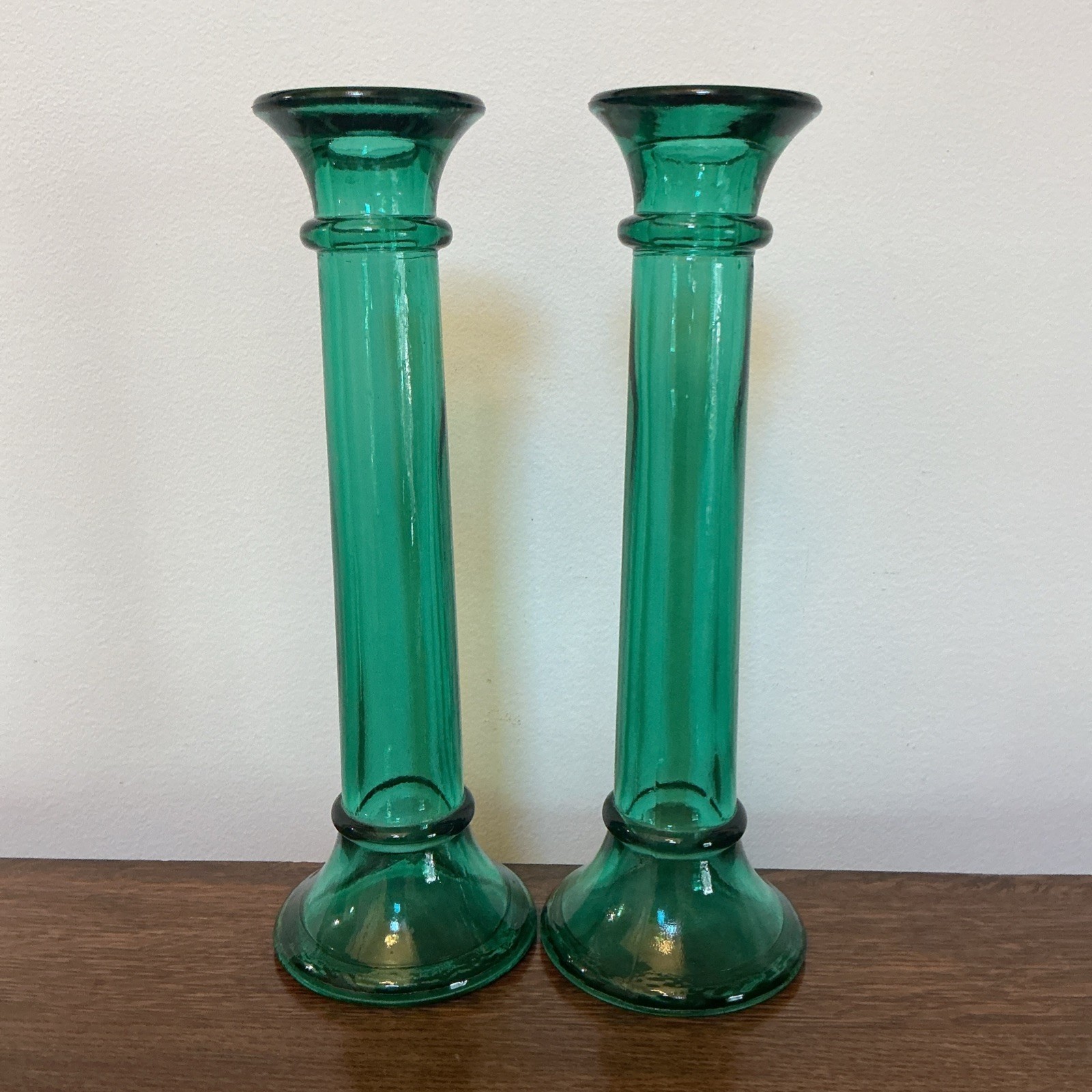 MCM Emerald Green Glass Column Candlestick Holders Pair 9” Vintage Pillar Taper