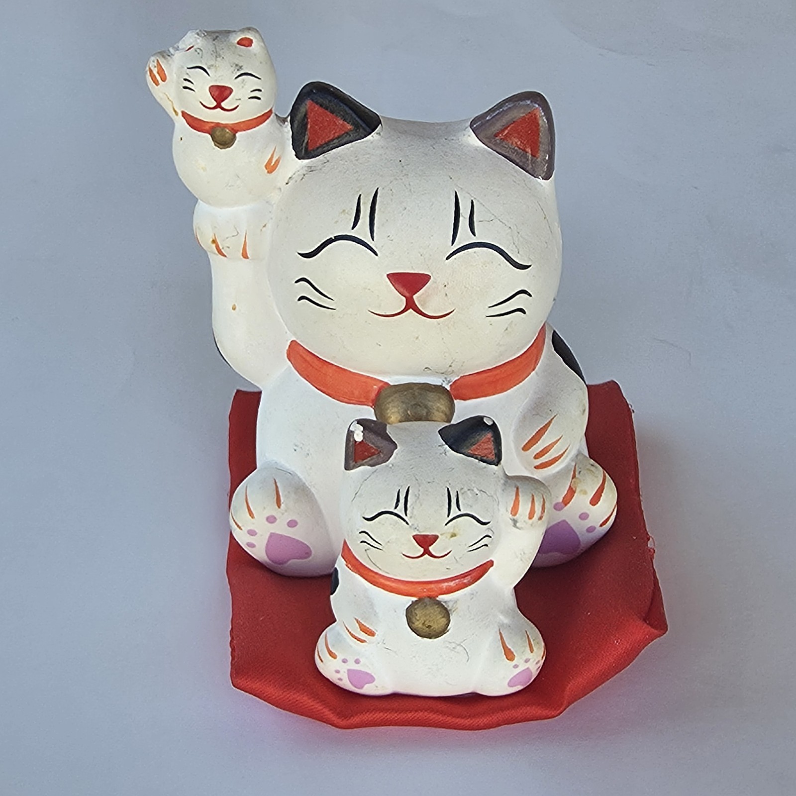 Vintage Beckoning Lucky Cat Family Neko Satin Pillow Pouch Japanese Porcalain Vintage Beckoning Lucky Cat Family Neko Satin Pillow Pouch Japanese Porcalain
