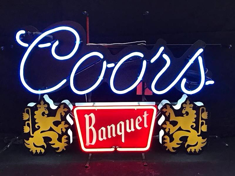 Authentic Coors Banquet LION EMBLEM Real Glass Neon Sign - Fully Working Authentic Coors Banquet LION EMBLEM Real Glass Neon Sign - Fully Working