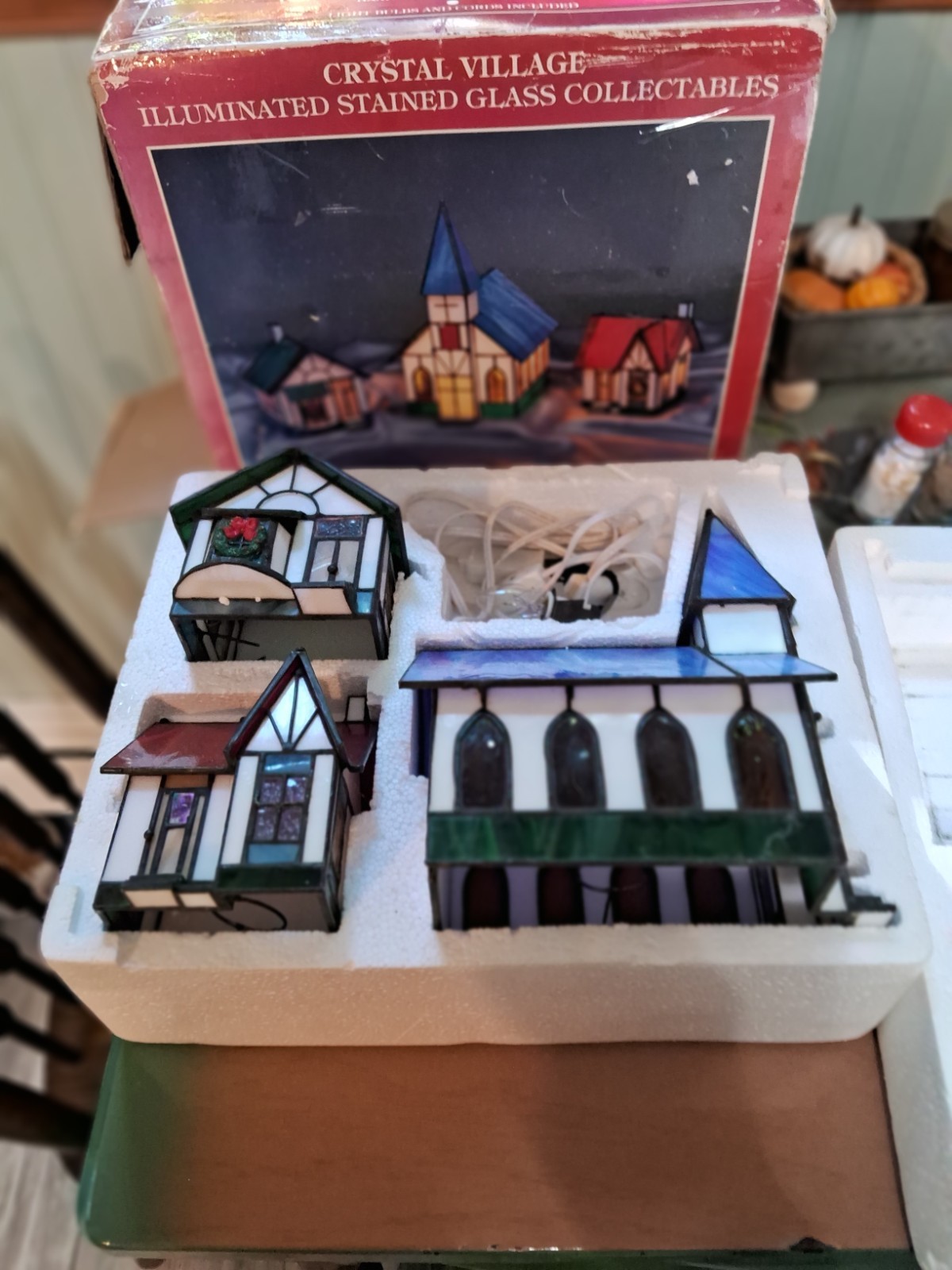 VTG 1994 Crystal Village Lighted Stained Glass Houses  set of 3 w/Box