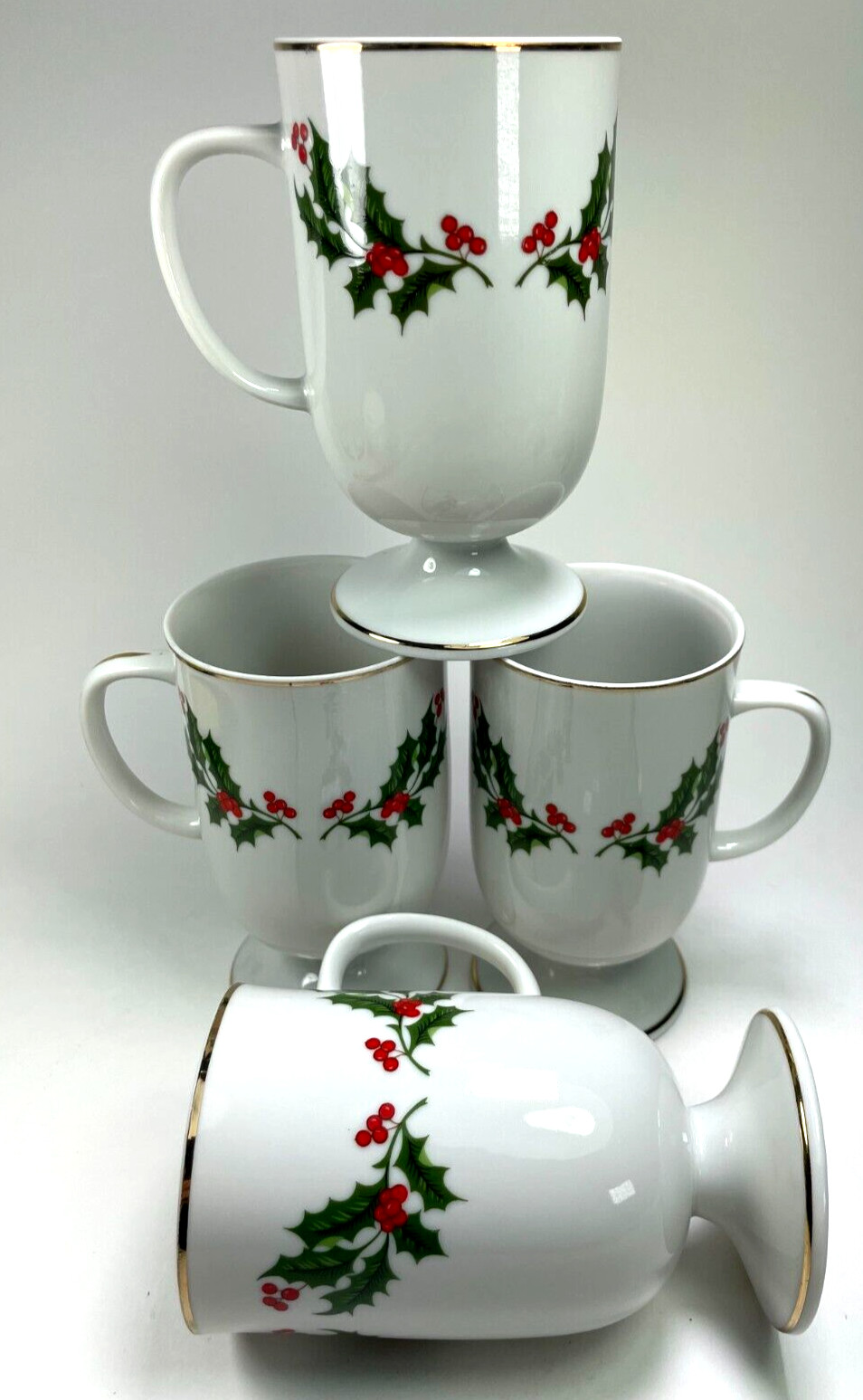 Christmas Holly Berries Coffee Mug 9 oz Pedestal Japan Holiday Set of 4 B12
