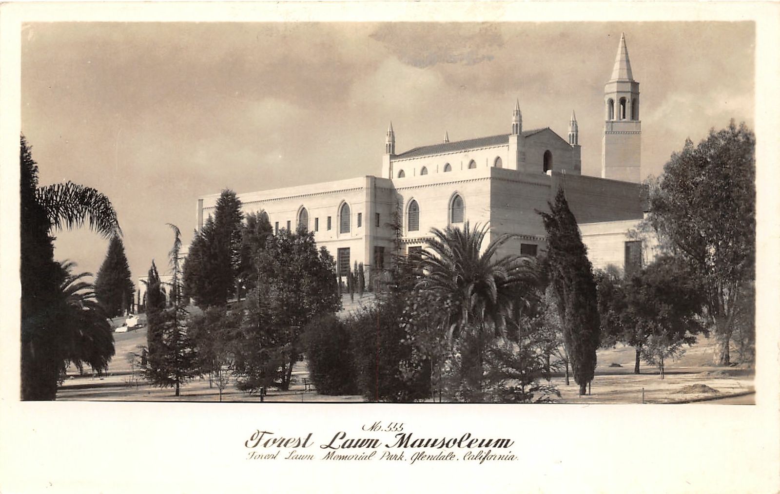 G35/ Glendale California Postcard RPPC c1940s Forest Lawn Mausoleum