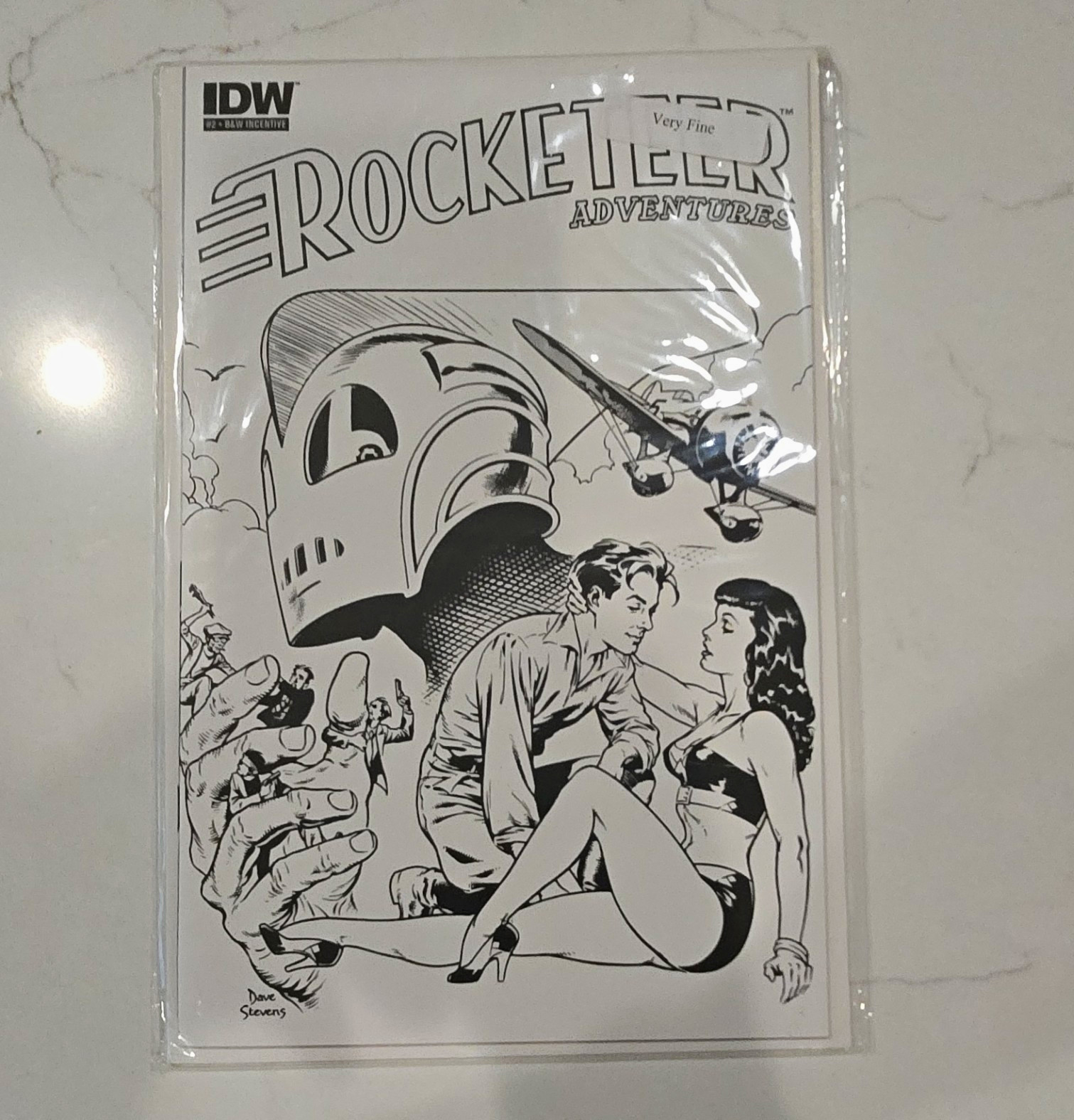 IDW Rocketeer Adventures #2 Dave Stevens B&W Incentive Variant Cover