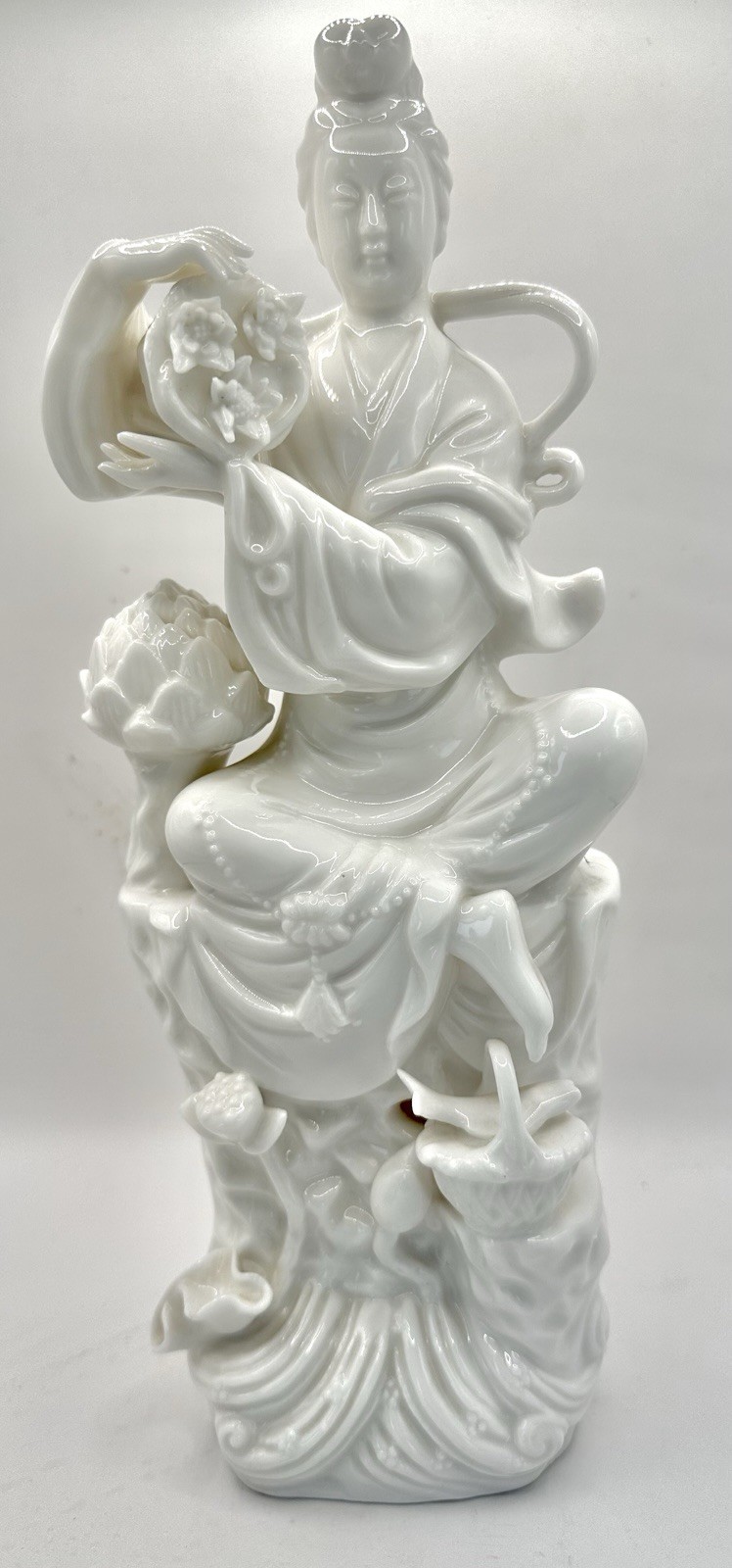 VTG Toyo Blanc De Chine-Figurine of Buddhist Deity of Mercy: Guan Yin, Japan