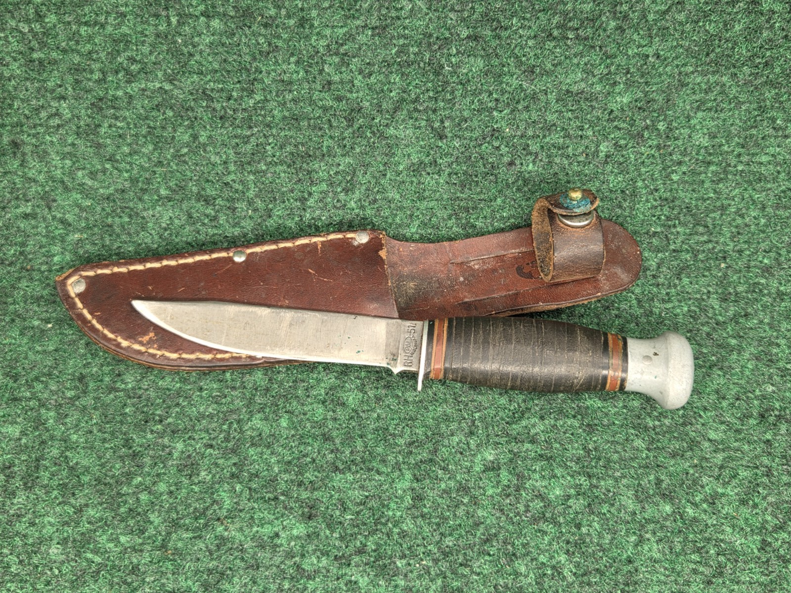 Vintage Pal RH-51 Fixed Blade Knife, Highly Collectible WWII-Era Hunting Blade Vintage Pal RH-51 Fixed Blade Knife, Highly Collectible WWII-Era Hunting Blade