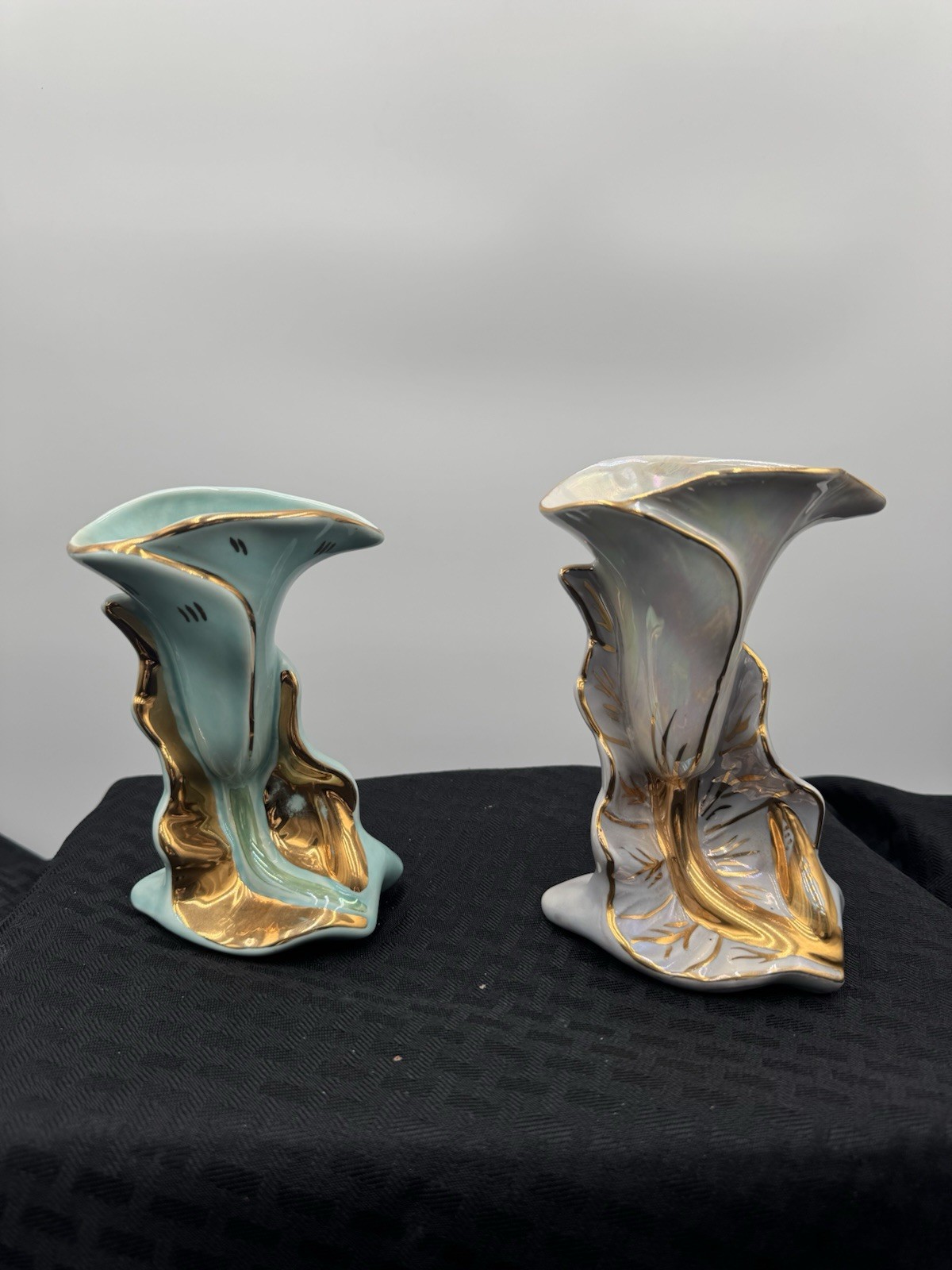Set Of 2 KASS POTTERY USA Cali Lily Vases 1950'S / 1960'S Set Of 2 KASS POTTERY USA Cali Lily Vases 1950'S / 1960'S