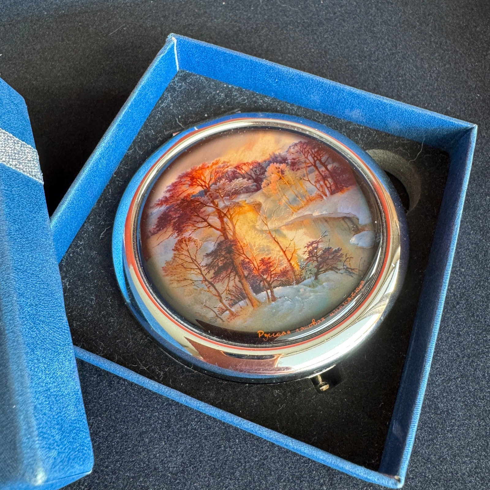 Vintage Russian Fedoskino Lacquer Painted Double Mirror Compact 3 Vintage Russian Fedoskino Lacquer Painted Double Mirror Compact 3