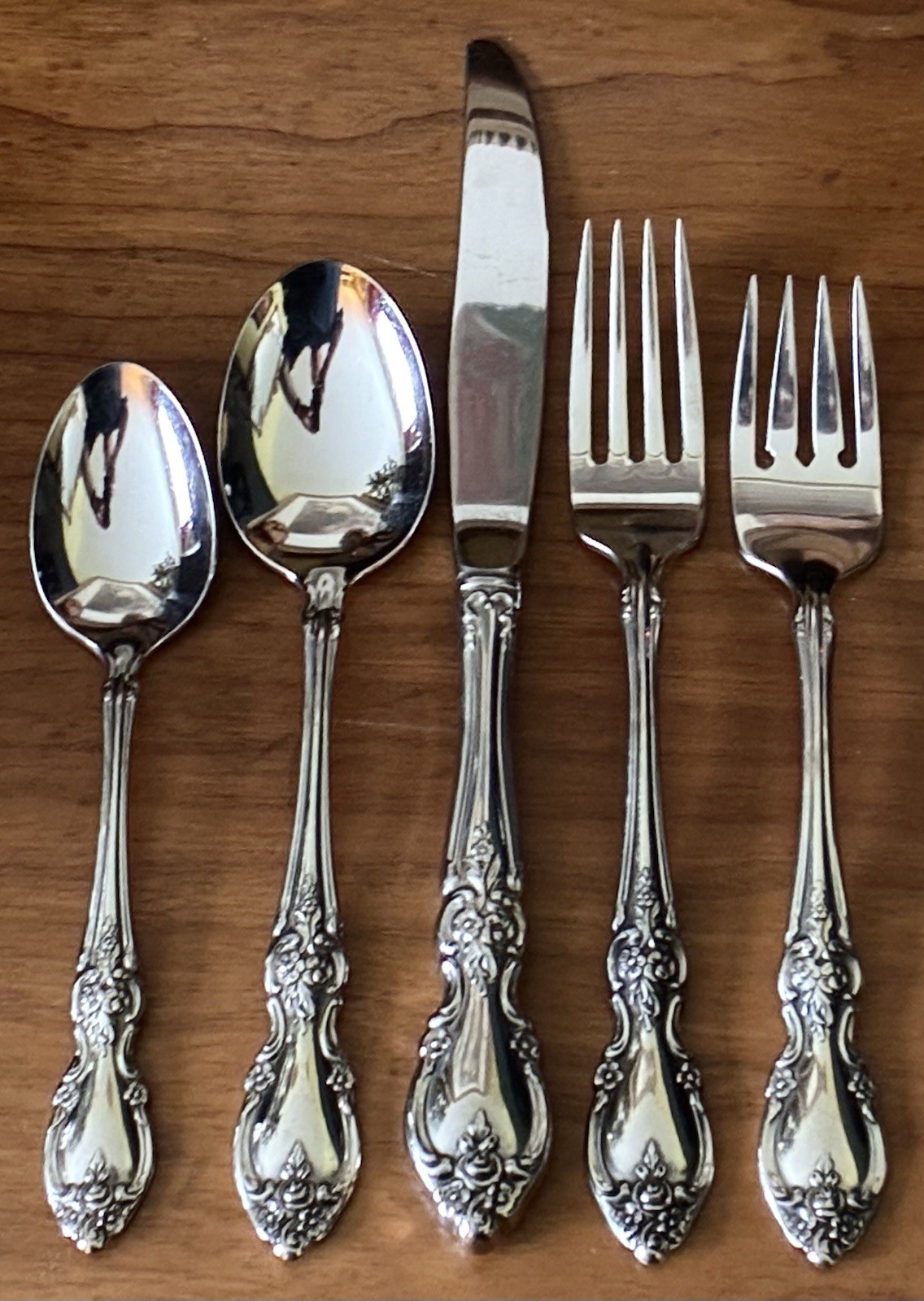 Oneida COMMUNITY LOUISIANA Stainless Steel 5 PC Flatware Set KNIFE SPOON FORK