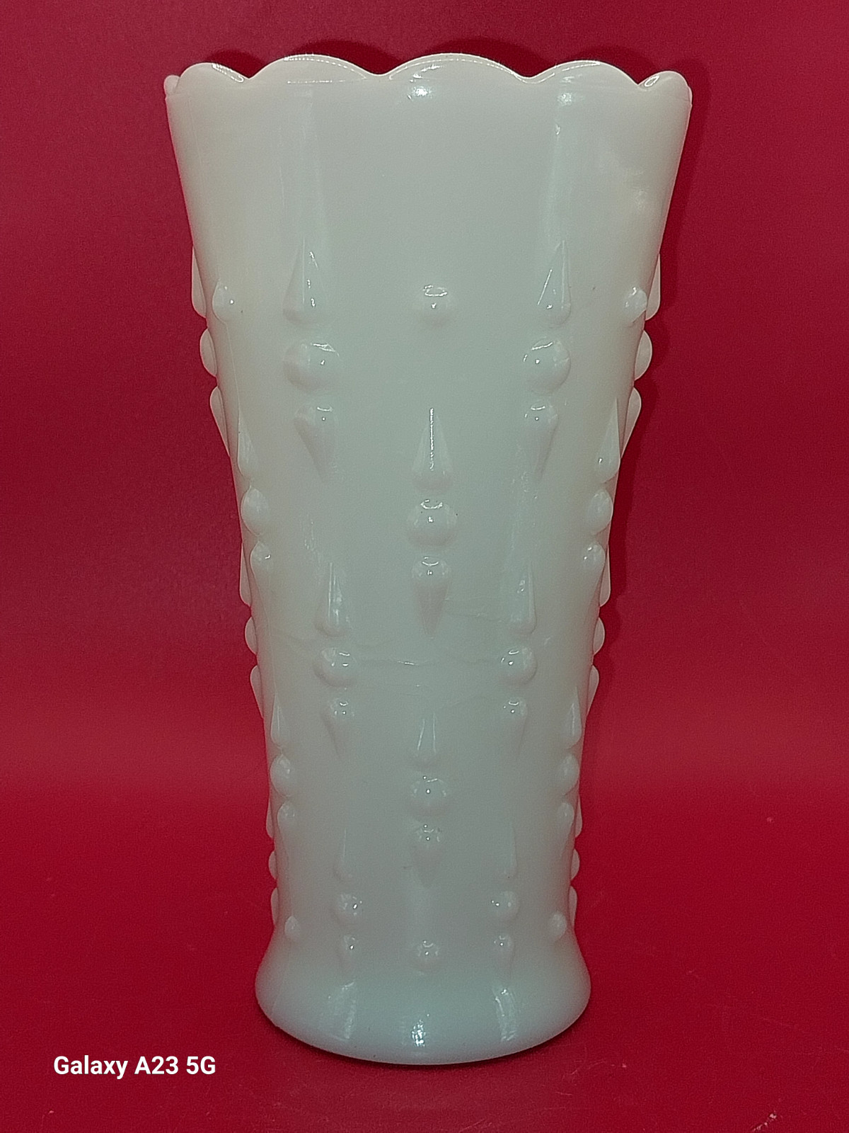 Vintage White Milk Glass Vase Approx 7\