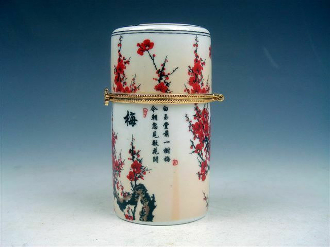 3.1inch Famille-Rose Plum Blossoms Painted Porcelain Toothpick Holder