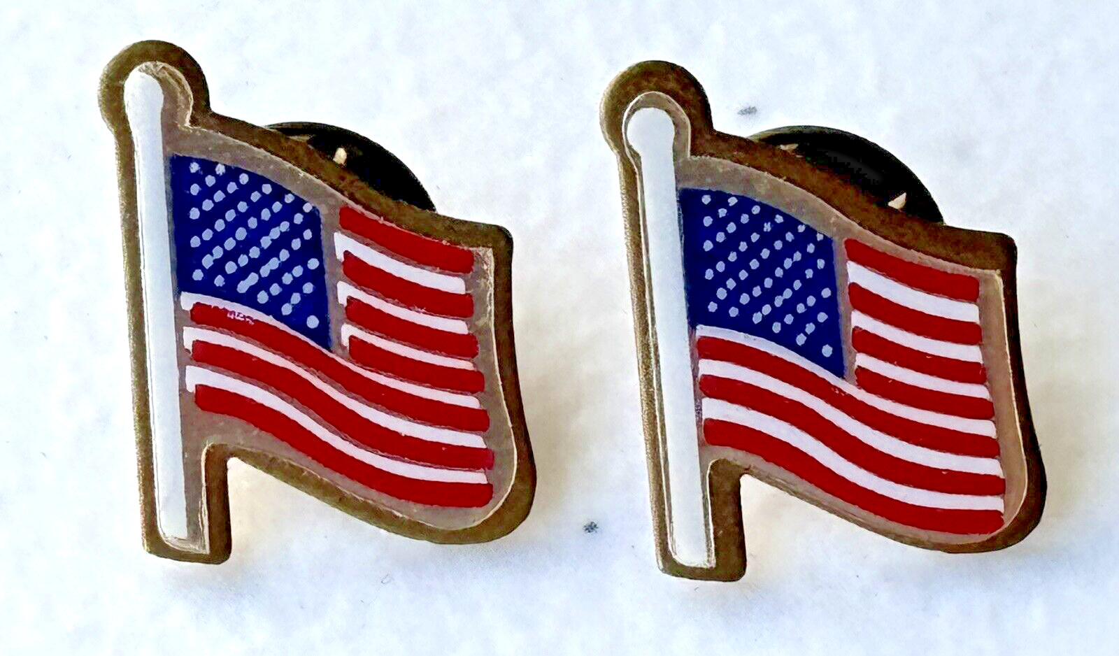 VINTAGE AMERICAN FLAG ENAMEL LAPEL COLLAR PIN LOT OF 2 UNION MADE USA