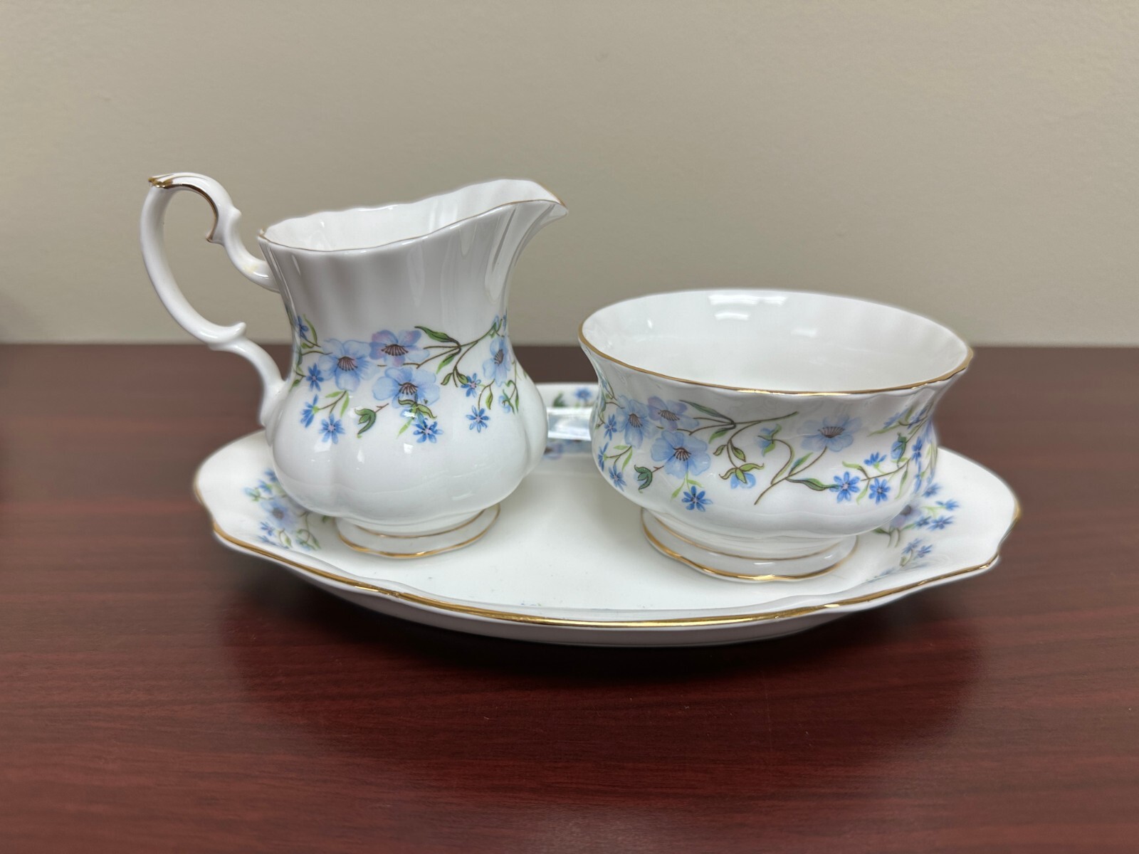 Vintage Royal Albery Bone China Floral Creamer & Sugar Set w/Dish