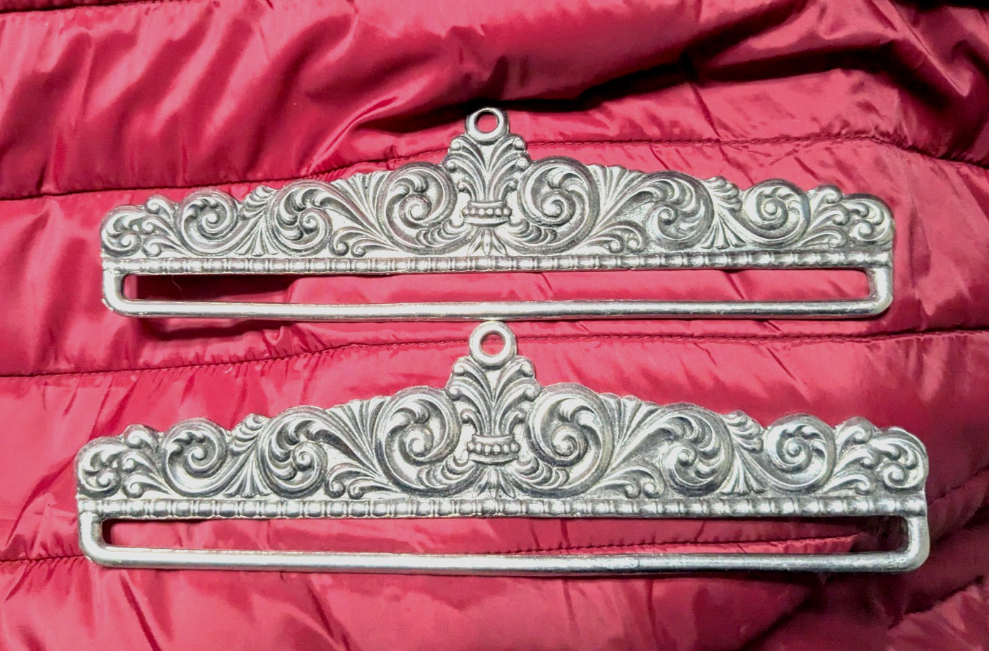 Pewter VINTAGE TINN-PER NORWAY WALL HANGERS, set of two