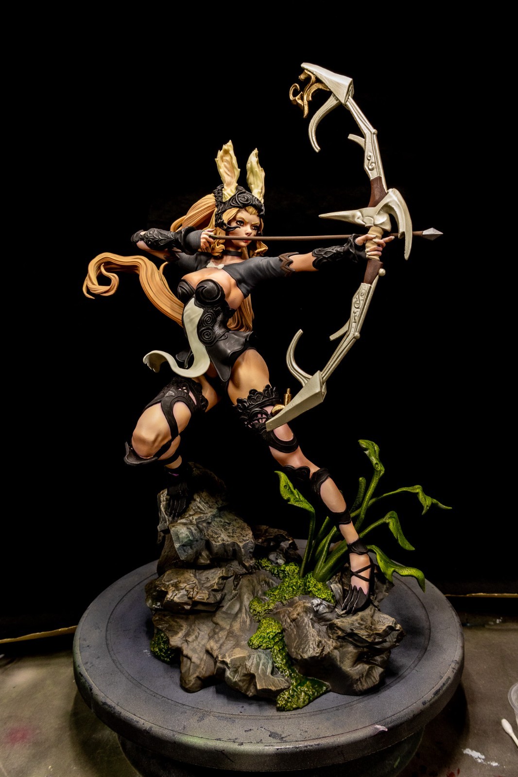 Fran World of Warcraft Resin Figure Pro Painted 1/6 Scale + Signed COA