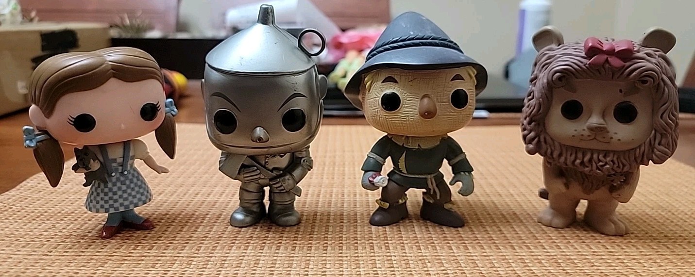 Vaulted Wizard Of Oz Funko Pop Lot Dorothy, Tin Man, Scarecrow & Cowardly Lion Vaulted Wizard Of Oz Funko Pop Lot Dorothy, Tin Man, Scarecrow & Cowardly Lion