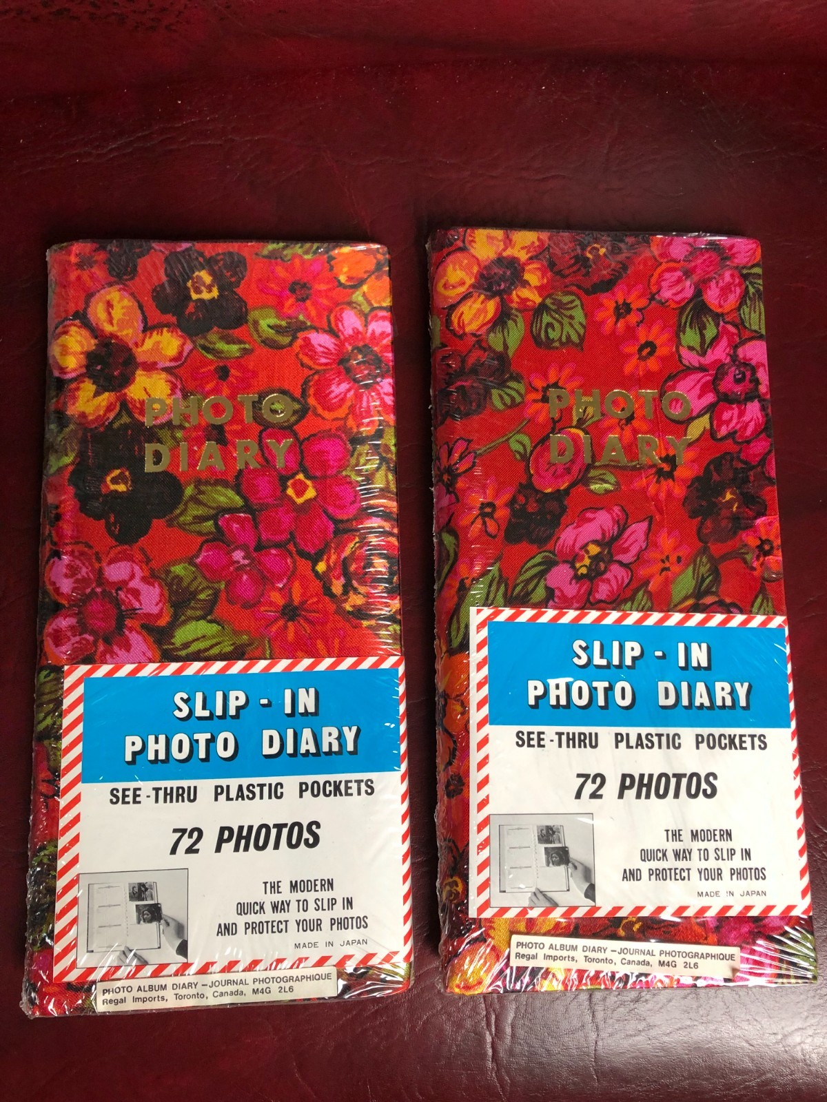 PR VINTAGE SATIN PICTURE PHOTO ALBUMS 1970\'S FLOWER POWER GROOVY  11\