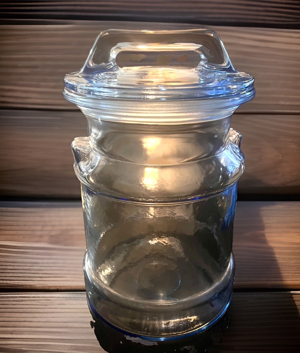 L.E. Smith Pale Blue Milk Can Canister Cookie Jar 9 IN. In Great Condition. L.E. Smith Pale Blue Milk Can Canister Cookie Jar 9 IN. In Great Condition.