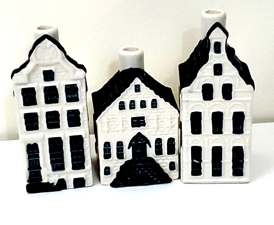 Lot of 3 KLM Blue Delft Houses 4, 25 & 62 BOLS Royal Distilleries Holland EMPTY
