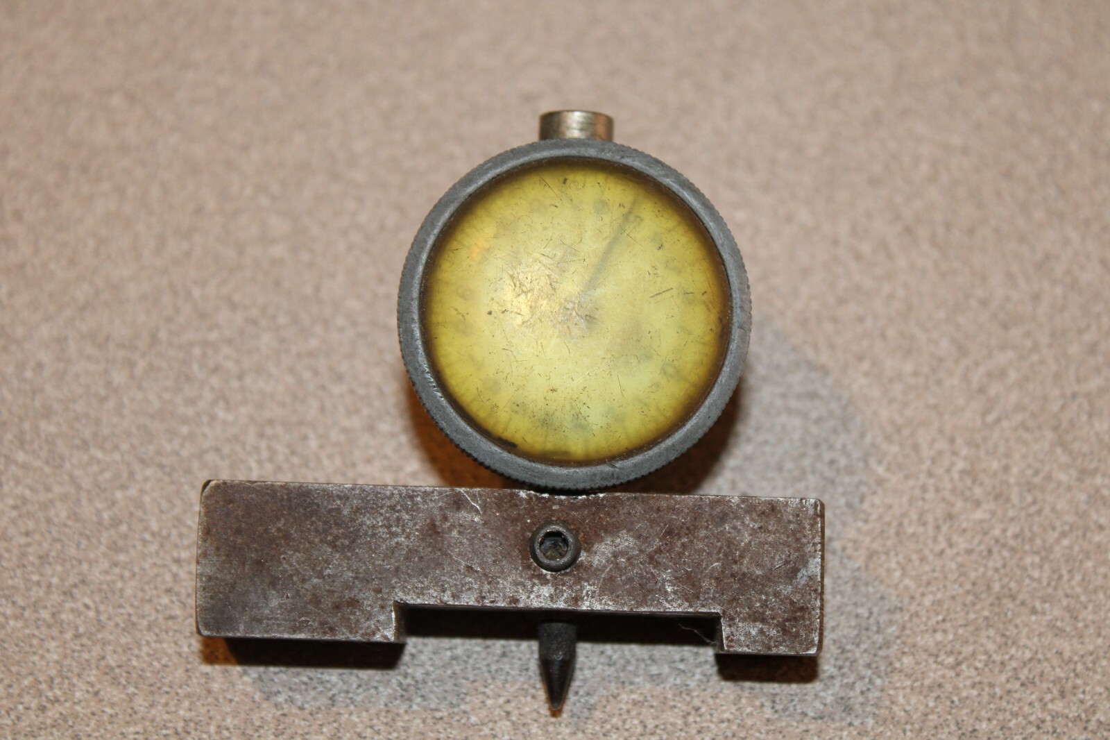 Vintage FEDERAL B3K Dial Indicator Gauge .00025\