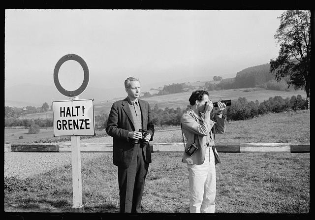 Photo:German Border Halt Grenze Iron Curtain 1950s Men with Camera