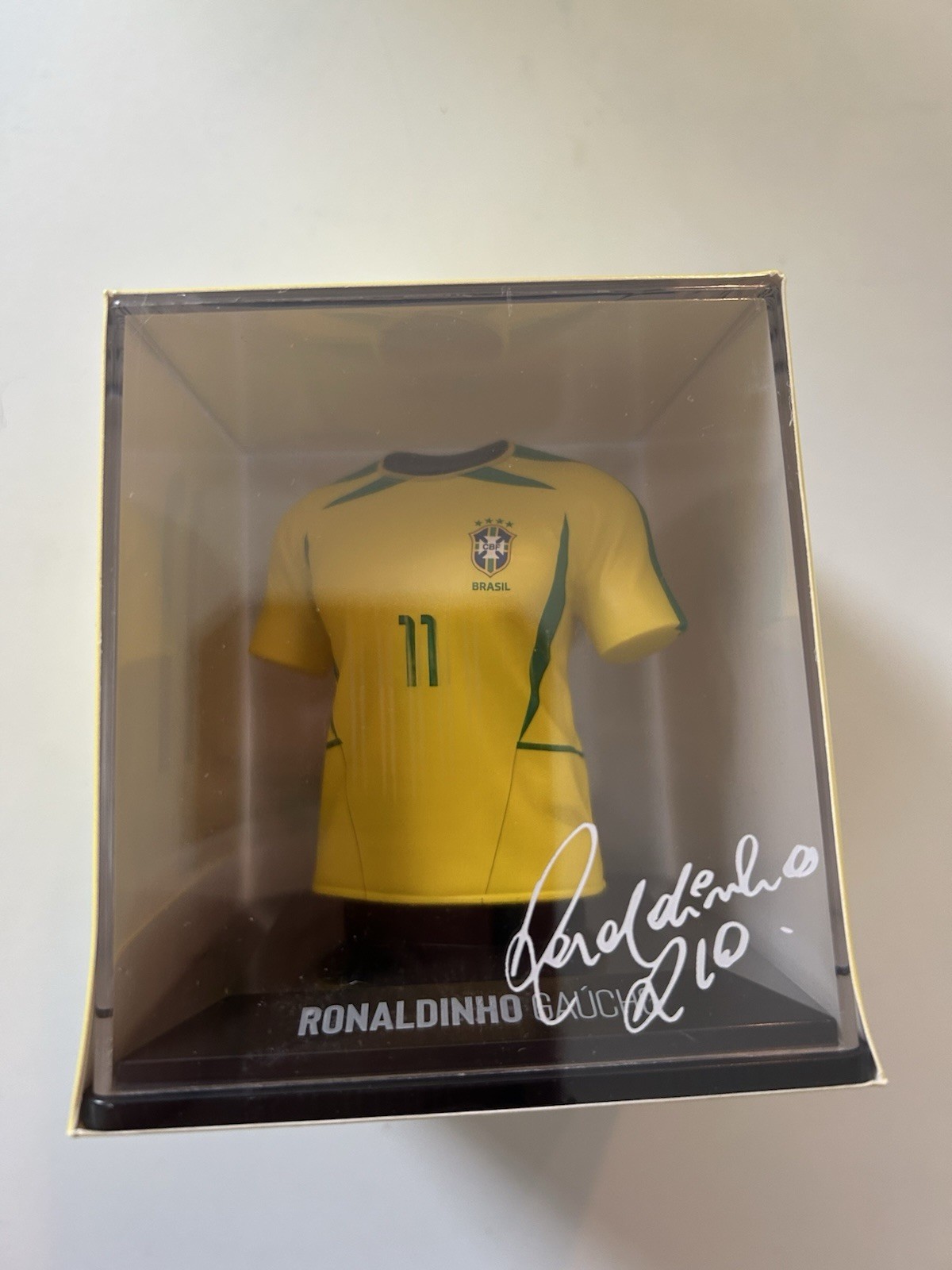 MyJersey  FanCollex The Vault Series Ronaldinho Rare Gold Soccer 2002 Jersey #11