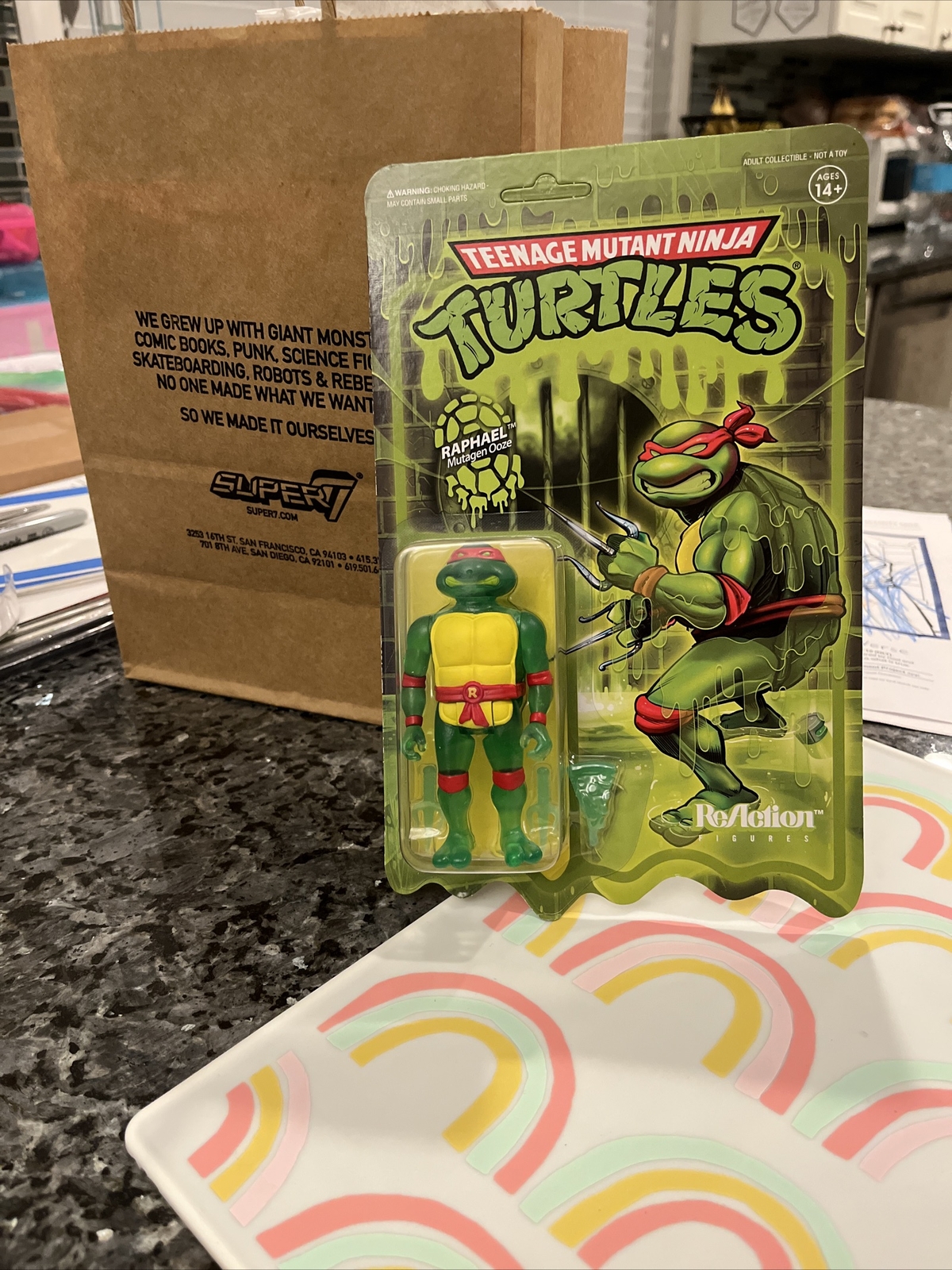 RARE TMNT:RAPHAEL SUPER 7 2022 NEW YORK COMIC CON EXCLUSIVE FIGURE IN HAND