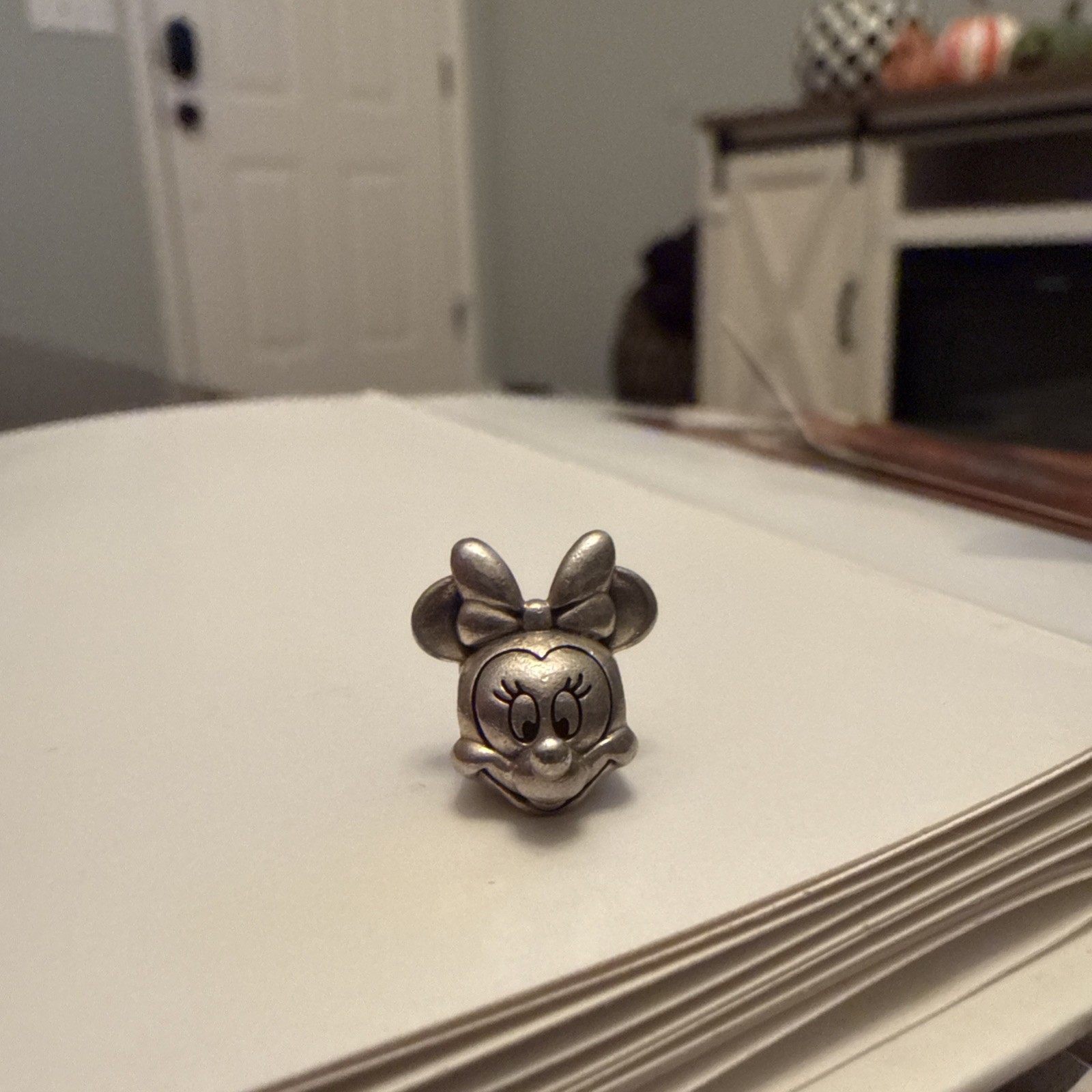 Retired 2014 Pandora Disney Minnie Mouse Portrait 3D S925 Threaded Bead Charm
