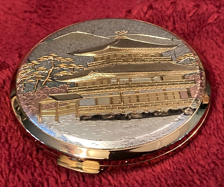 VTG 1950\'s  Chokin Compact w/Mirror-Temple Of The Golden Pavilion Kyoto Japan-GC