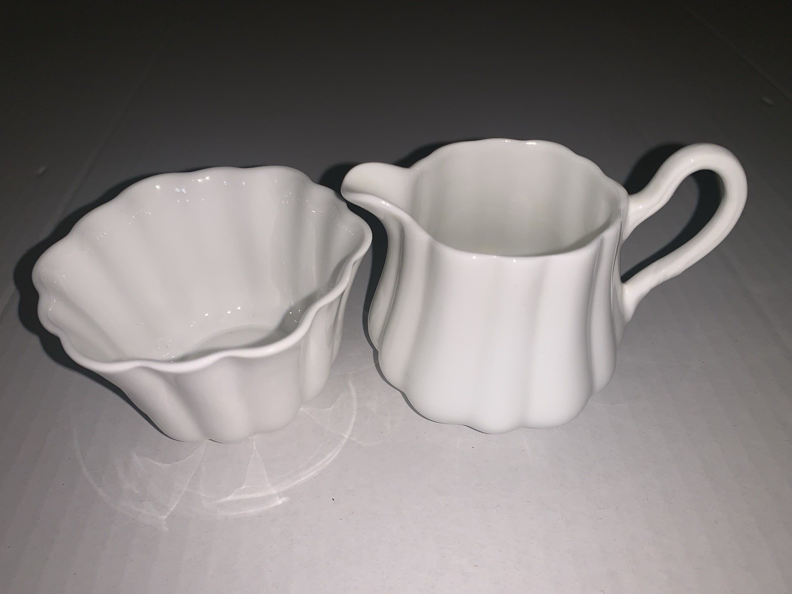 Royal Ardalt-CREAMER & SUGAR -England- Bone China 2 Sets Available