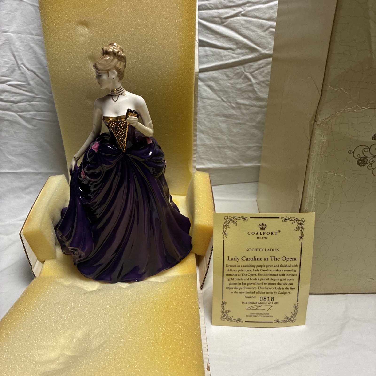 Coalport-Lady Caroline at the opera, LE 818/1500 absolutely stunning