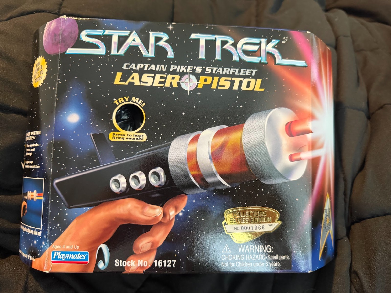 Vintage 1997 Playmates Star Trek Captain Pike Laser Pistol 1066, NOT WORKING,