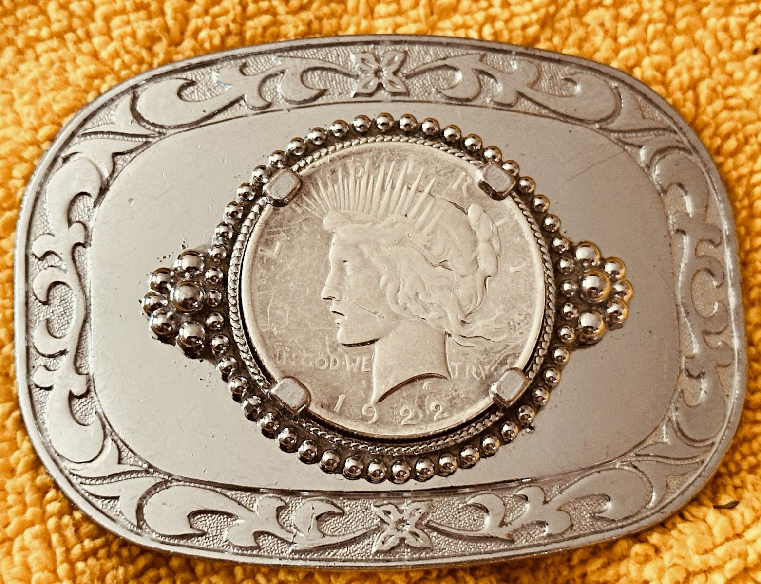 Oval Engraved Western Belt Buckle w/ 1922 Peace Dollar Coin Insert, Silver Tone