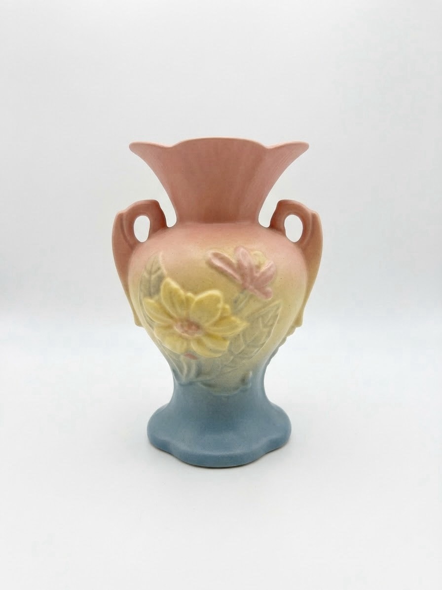 Vintage MCM Hull Art Pottery Magnolia Vase Double Handle Pastels 1940\'s (O) Vintage MCM Hull Art Pottery Magnolia Vase Double Handle Pastels 1940\'s (O)